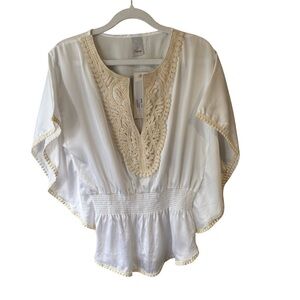 New Cream and white Peplum Blouse with Bell Sleeves and Embroidery Women’s M
